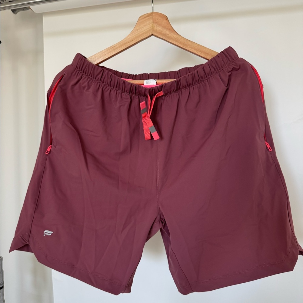 Men’s Fabletics Maroon The 7” One Athletic Shorts